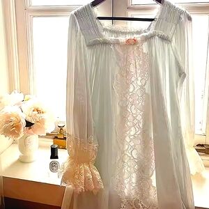 100% Pure Cotton Vintage Style French Lace Light Blue Nightgown Size Small